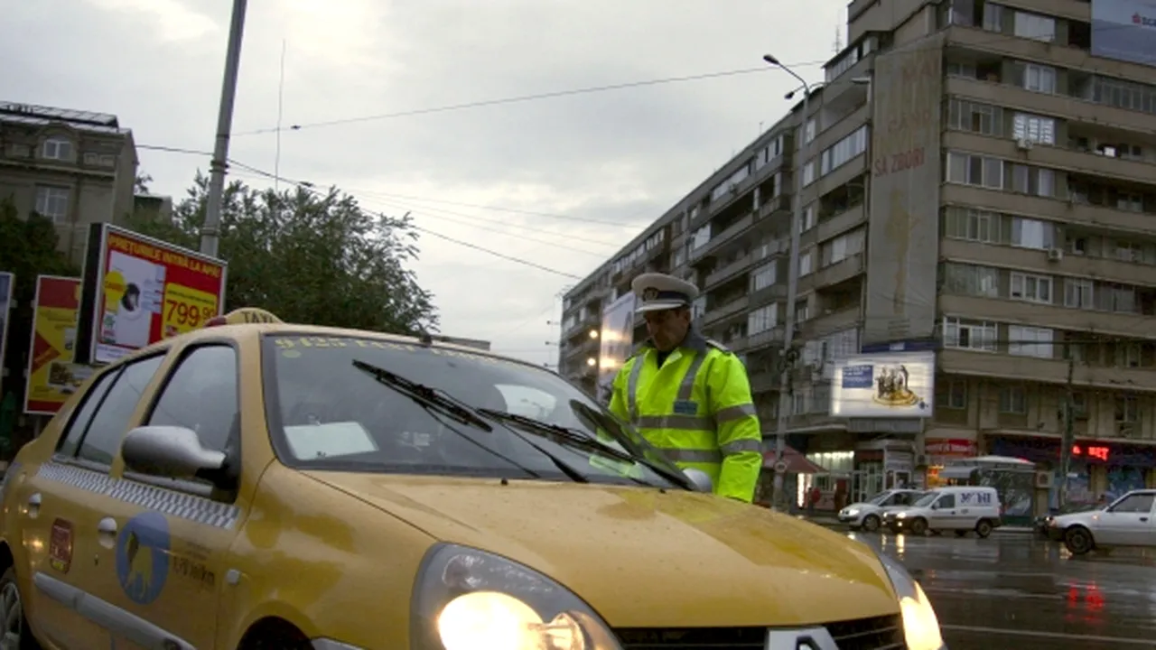 Trei dosare penale şi aproape 70 de taximetrişti amendaţi în urma controalelor din Capitală