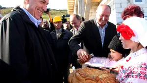 Tăriceanu: Planul anticriză, implementat înainte de 1 ianuarie