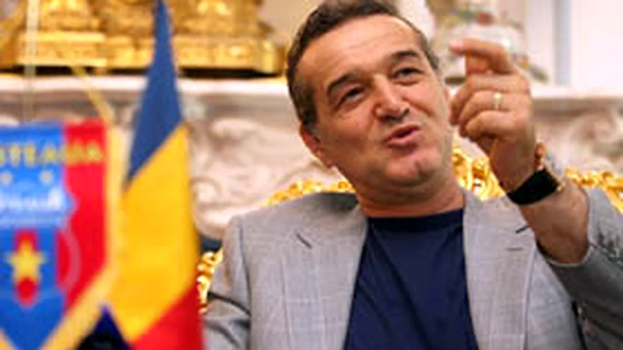 Becali vrea ca Steaua să evolueze în teren cu 4 fundaşi şi 6 atacanţi