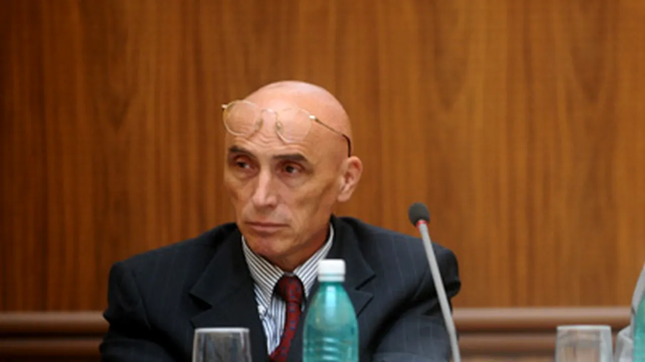 Drăgulin: Condiiţile de finanţare de la Prima Casă pot fi îndeplinite doar cu bani de la băncile-mamă