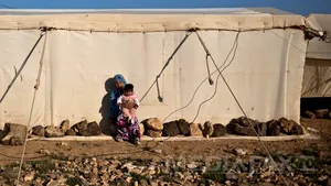 CRIZA IMIGRANŢILOR: Aproximativ 12.000 de refugiaţi sirieni, blocaţi la frontiera cu Iordania