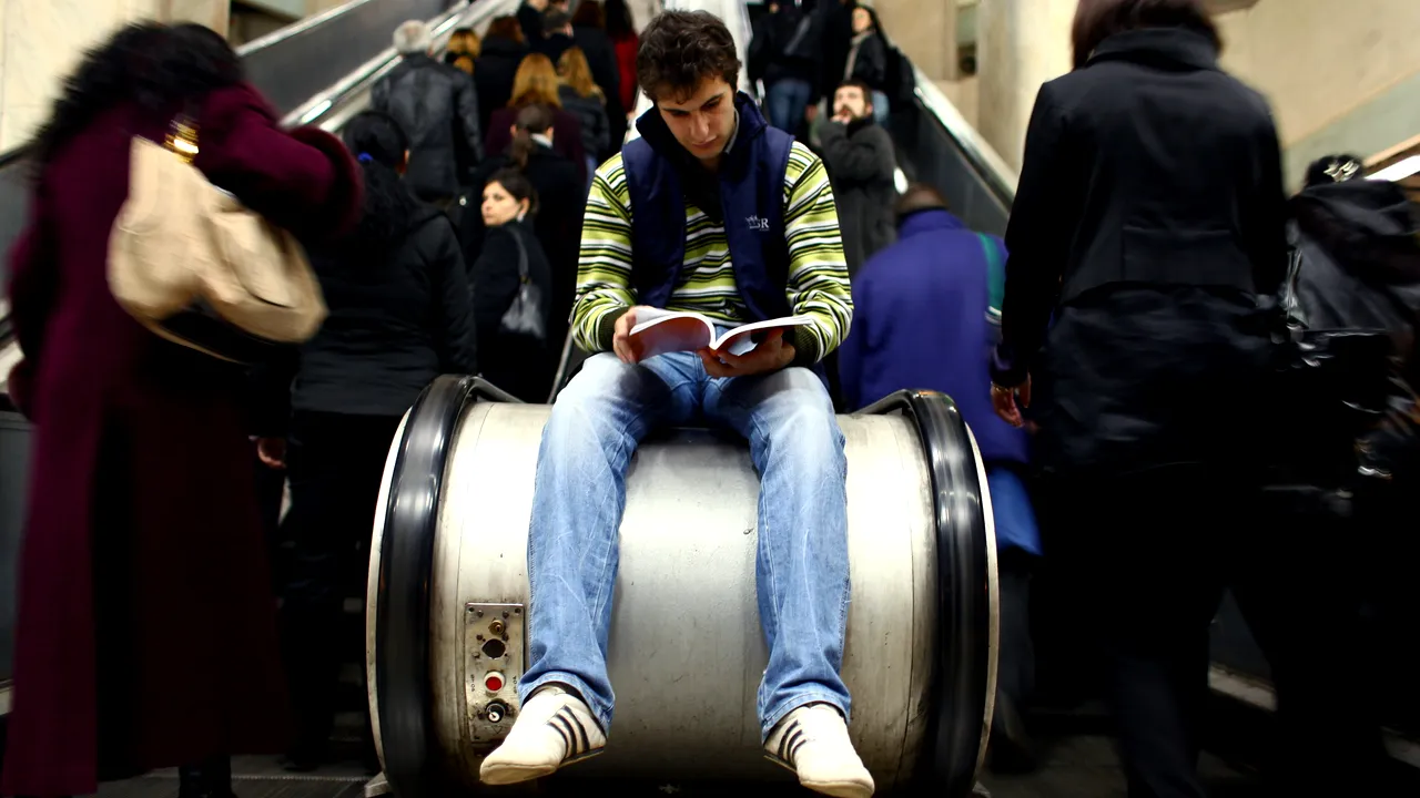 Normele metodologice privind transportul studenţilor, în şedinţa de Guvern de joi