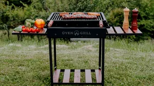 (P) Ţi s-a făcut poftă de un grătar suculent? Aprinde un grătar economic Oven Grill şi stinge foamea la iarbă verde!