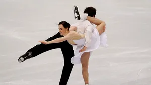 Tessa Virtue şi Scott Moir, primul loc la JO la patinaj artistic - GALERIE FOTO