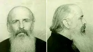 ISTORIA FĂRĂ PERDEA Marius Oprea: Ieroschimonahul Daniil Sandu Tudor: ”Comunismul este o tovărăşie uriaşă, unitară şi ideal abstractă, în care toţi sînt egali, fără sex, fără familie, fără neam”