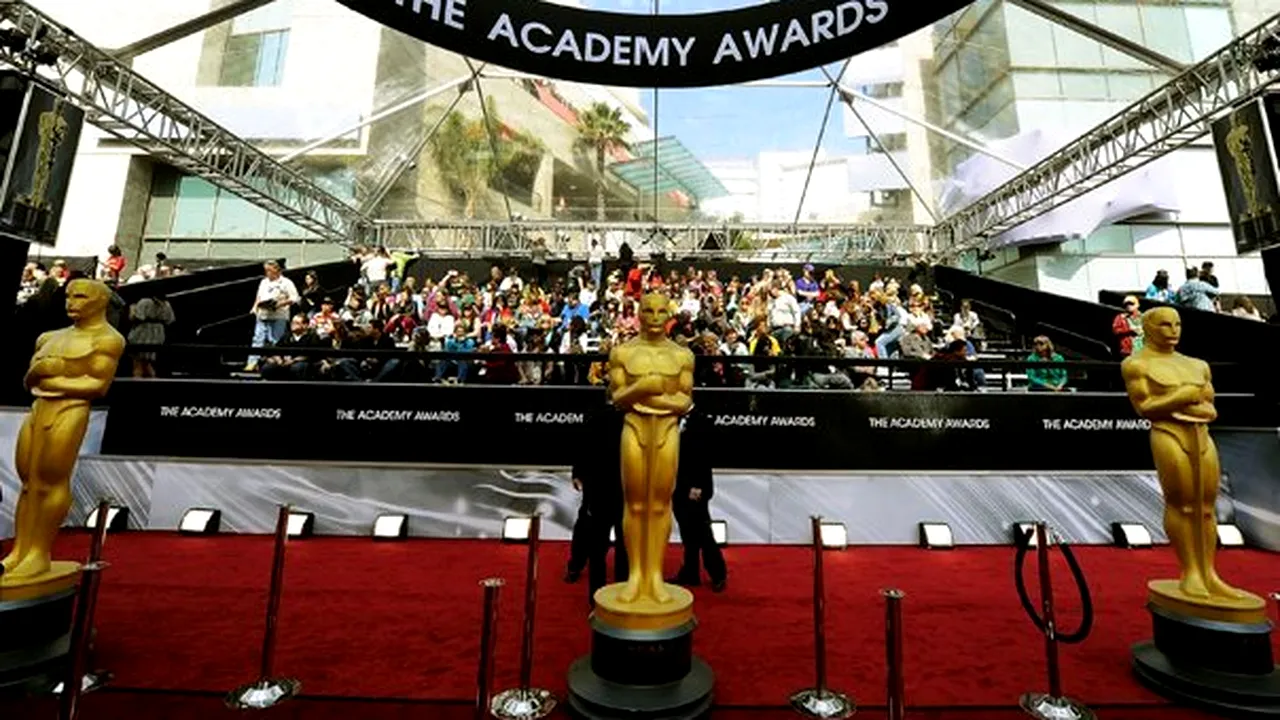 OSCAR 2012: Ce ţinute au purtat vedetele. Care este cea mai reuşită? - GALERIE FOTO