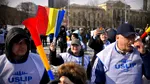 Sindicatele din învățământ protestează în fața Guvernului. ANOSR se alătură manifestației / Ce solicită sindicatele prin acest protest