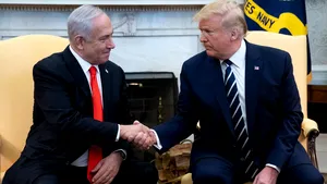 MONITORUL APĂRĂRII | Donald Trump a anunţat planul de pace pentru Orientul Mijlociu: „Ultima oportunitate” pentru palestinieni / Netanyahu: SUA recunosc suveranitatea israeliană asupra comunităţilor evreieşti | VIDEO