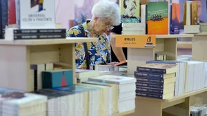 BOOKFEST 2015: Houellebecq, Celan şi Beigbeder, 