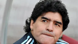 Maradona ar putea să demisioneze