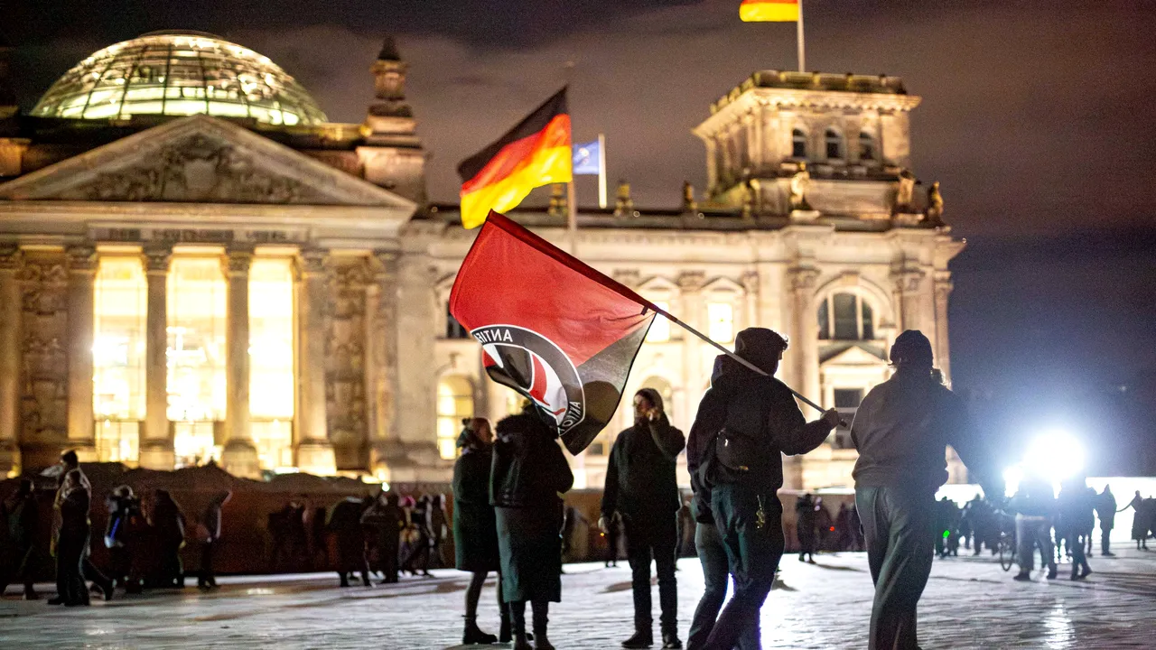 Organizaţia de tineret a formaţiunii de extermă dreapta AfD poate fi clasificată drept 