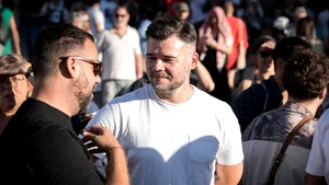 Cine este Gabriel Rufián, noul star al stângii politice din Spania: „Nu aveam nici bani de chirie!”