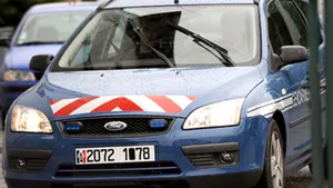 Şase persoane, luate ostatice la un supermarket din apropiere de Paris