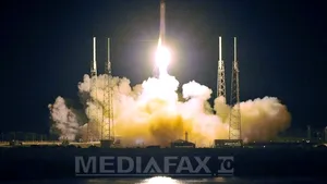 Capsula Dragon, fabricată de compania privată SpaceX, s-a desprins de Staţia Spaţială Internaţională