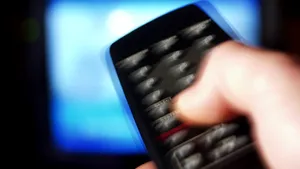 Televiziunea Naţional 24 Plus, deţinută de fraţii Micula, va difuza mai mult divertisment