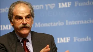 Economia mondială se redresează într-un ritm moderat