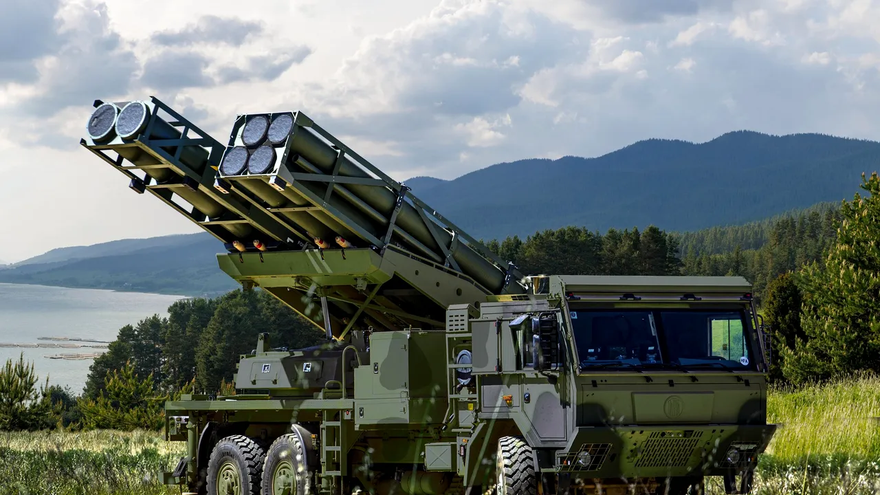 Serbia cumpără sistemul lansator de rachete PULS şi dronele Hermes 900