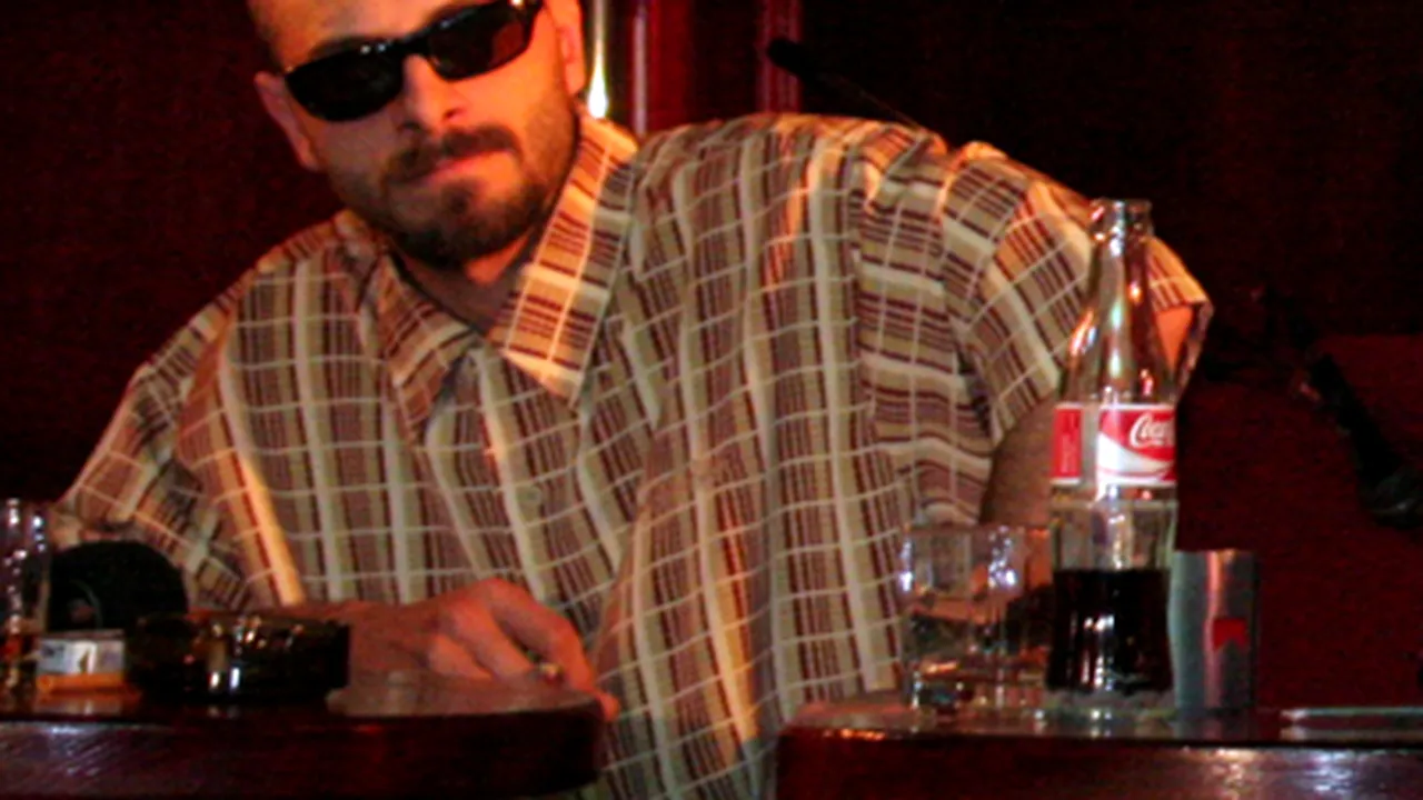 Uzzy de la Bug Mafia, bătut într-un bar din Timişoara (Video)