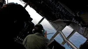 Condiţiile meteorologice nefavorabile de vineri au îngreunat căutările avionului dispărut