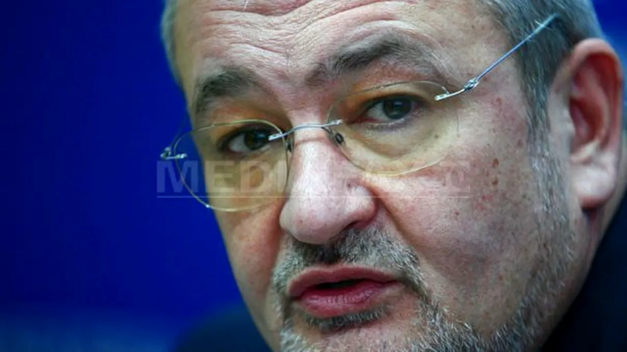 Vlădescu a anunţat patronatele că transferurile pentru fondurile de pensii private vor fi reduse