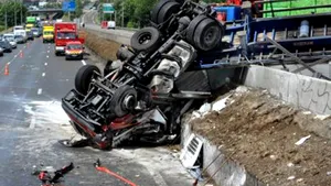 ACCIDENT grav în nordul Franţei: Cel puţin zece persoane au fost rănite 