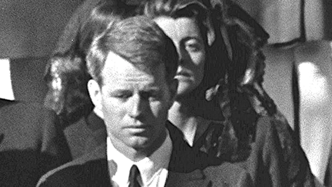 Un nou scandal în familia Kennedy: Fiul lui Robert Kennedy, dat în judecată pentru agresarea a două infirmiere