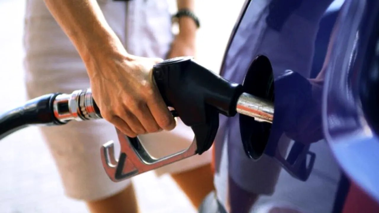 Iată trucurile prin care poți reduce consumul de combustibil al mașinii: valabile atât pentru benzină, cât și pentru diesel