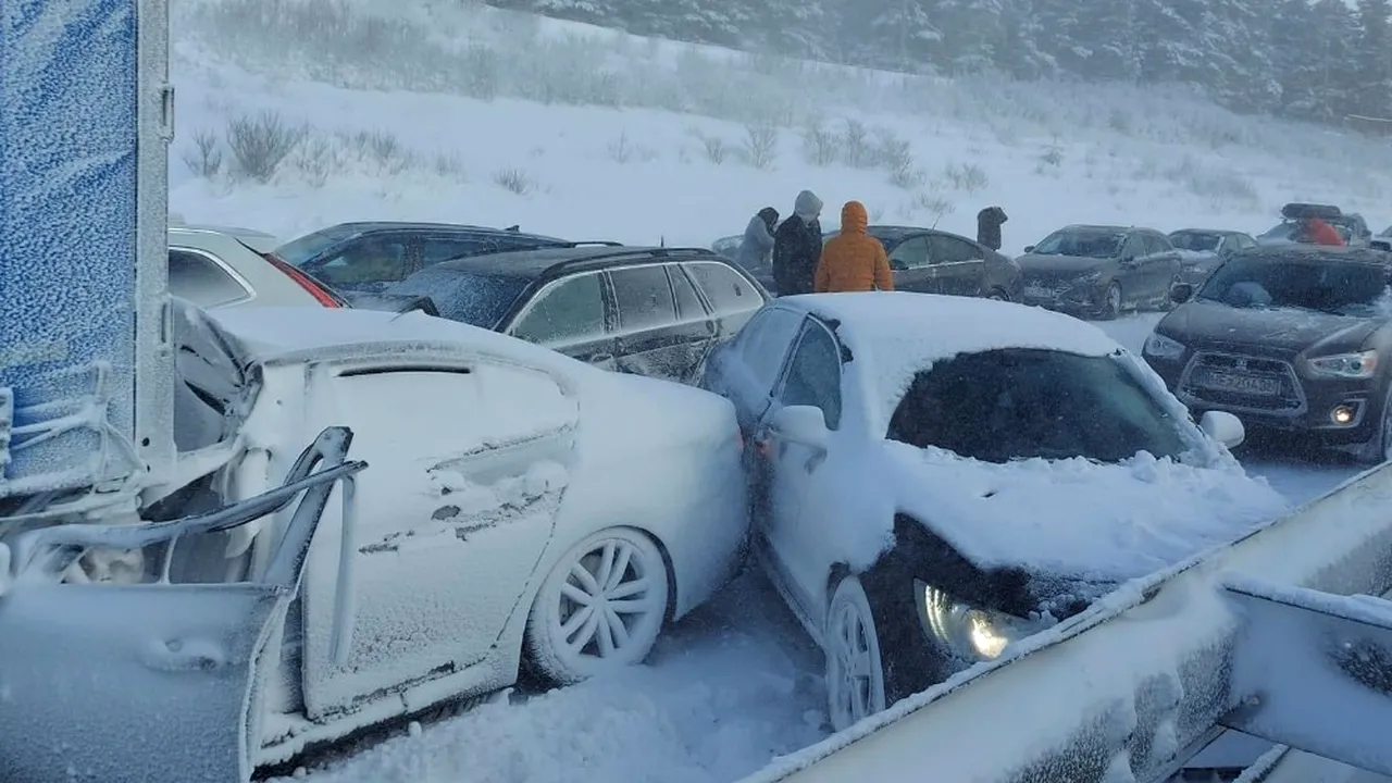 În Cehia şi Slovacia, viscolul a perturbat traficul şi a întrerupt curentul electric