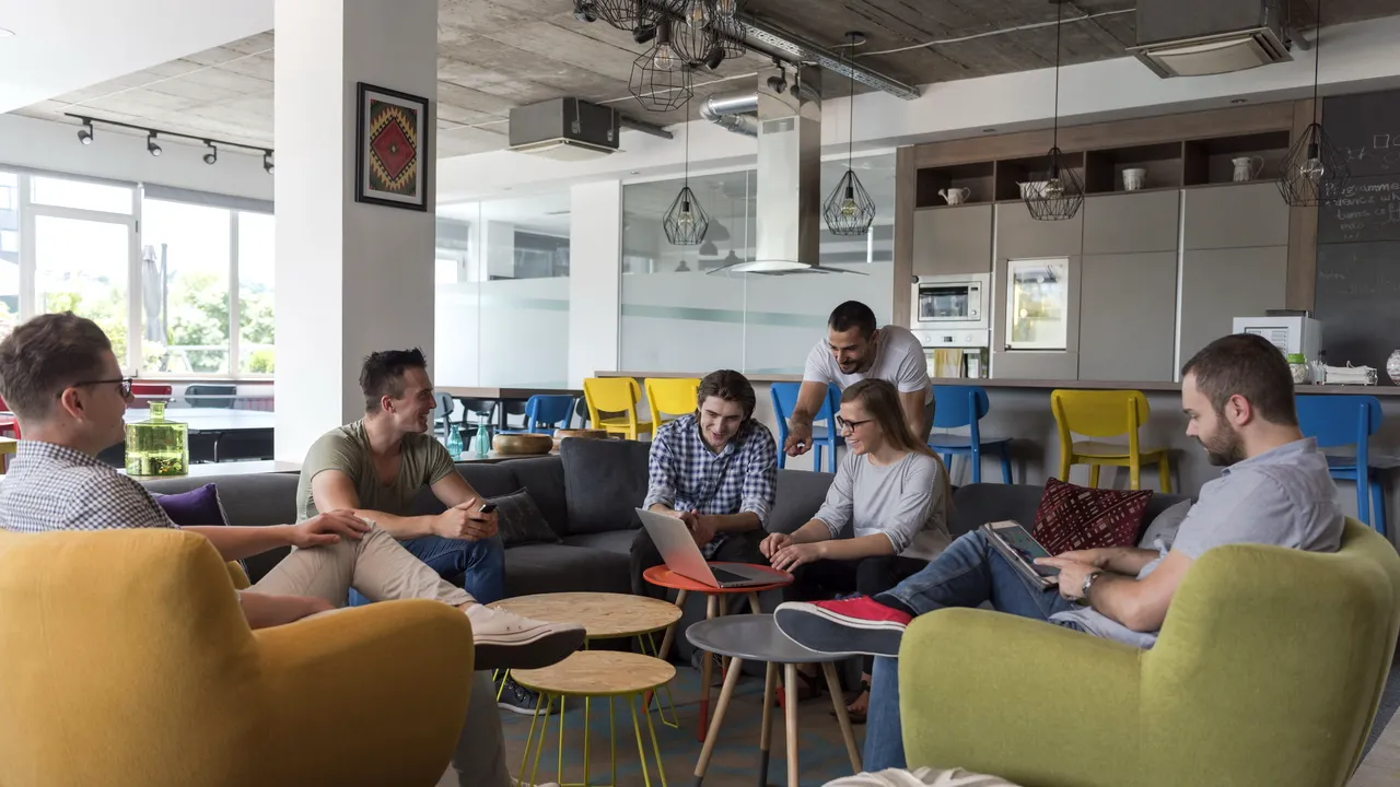 Interes mare pentru programul Start-Up Nation 2018. Numărul de dosare înregistrate a depăşit 7.500, în doar două zile