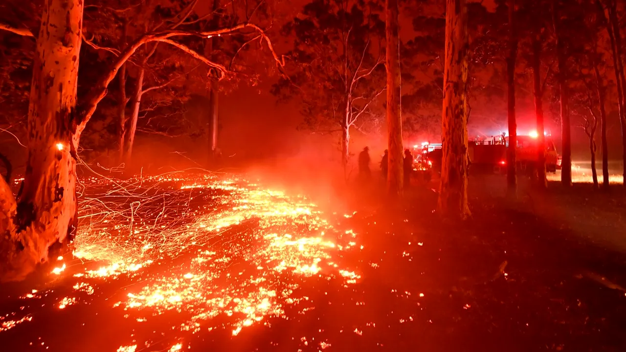 Autorităţile din Australia au emis noi ordine de evacuare din cauza incendiilor