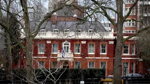 Scandal diplomatic. Iranul susţine că nu a intenţionat să atace ambasada Israelului din Londra