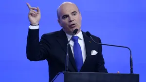 Rareș Bogdan: Partidul nu trebuie să devină sluga USR. PNL nu trebuie să înlocuiască săgeata liberală cu o trotinetă