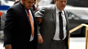 Operaţia la care va fi supus Harvey Weinstein înainte de a fi judecat pentru abuzurile sexuale