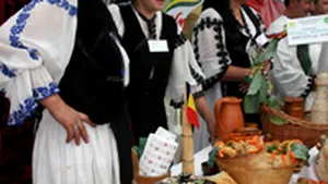 Băsescu şi Udrea sunt aşteptaţi la Festivalul Sarmalelor de la Praid