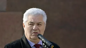 Voronin doreşte alegeri anticipate în primăvară