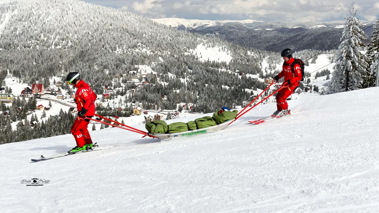 Tragedii în munţii României. Al doilea turist solitar găsit mort în ultimele 3 zile