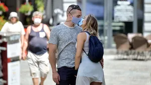 Masca de protecţie rămâne obligatorie la Londra în mijloacele de transport, deşi Boris Johnson a anunţat relaxarea restricţiilor