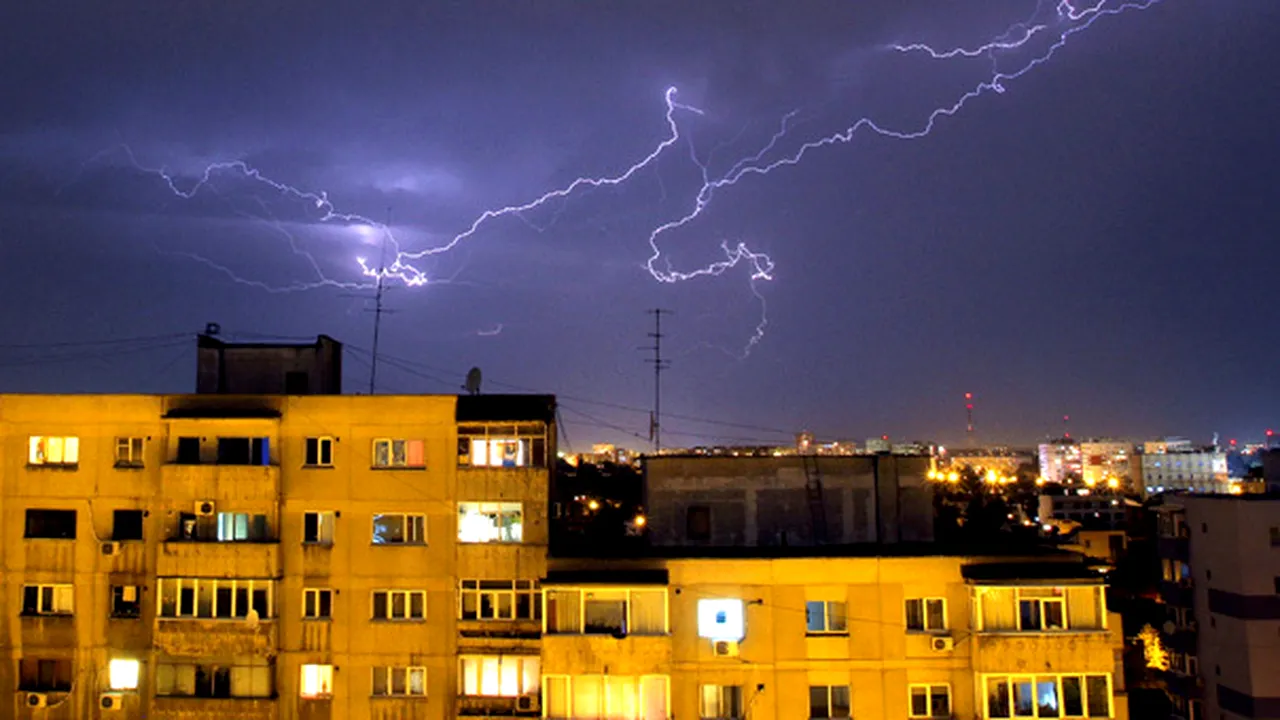 METEO| Avertizare ANM: Cod galben de furtuni în patru judeţe