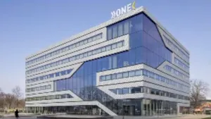 Olandezii au proiectat Matrix One, o clădire de 6 etaje şi 13.000 de metri pătraţi care poate fi demontată în proporţie de 90% 

