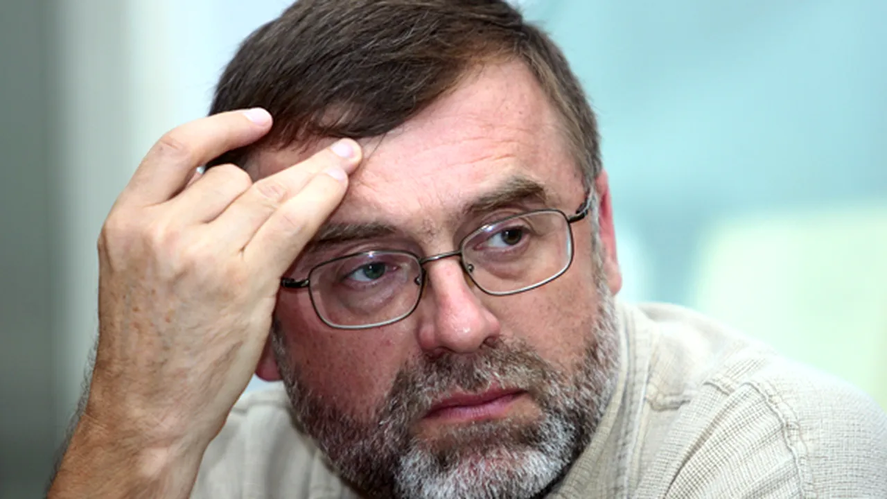 Radu Cosaşu, Matei Vişniec şi Marius Oprea, premiaţi, luni, de revista Observator Cultural