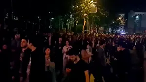 VIDEO Protest tradiţional în Istanbul, faţă de rezultatele referendumului de duminică