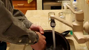 Timişorenii au apă sfinţită la robinete, de Bobotează