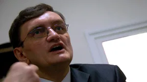 Avocatul Poporului se mută în Palatul Parlamentului, după ce Victor Ciorbea s-a plâns de condiţiile proaste din actualul sediu