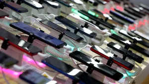 Preţul smartphone-urilor va creşte în următoarele luni din cauza epidemiei COVID-19