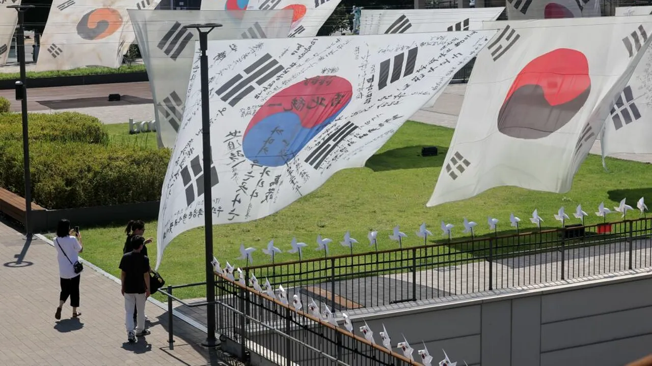 Un camion a intrat într-o zonă pietonală din Coreea de Sud lovind mai mulți oameni. Autoritățile anunță că sunt 18 victime