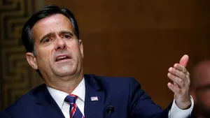 Donald Trump îl nominalizează pe fostul şef al spionajului pentru a conduce CIA