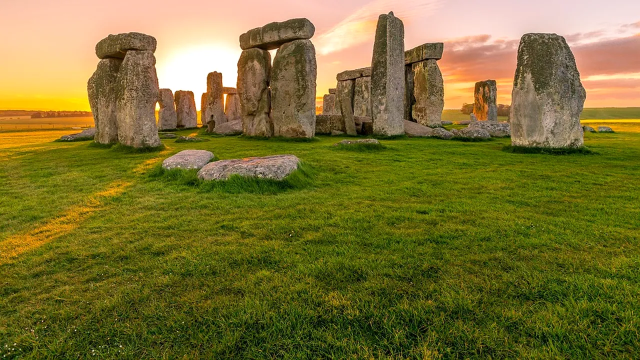 Descoperire epocală la Stonehenge. Ce au găsit arheologii are 4.500 de ani vechime
