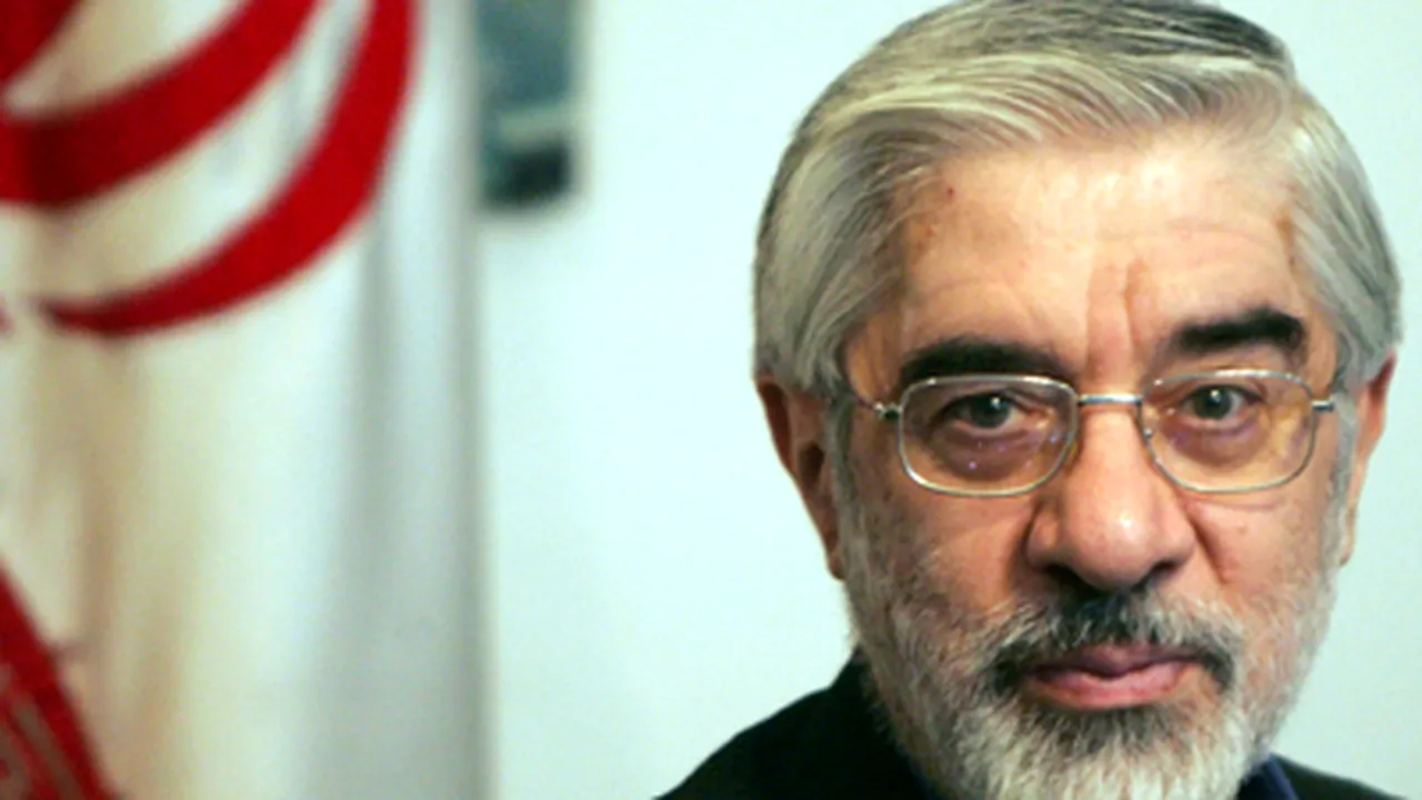 Un cotidian iranian cere ca Mir Hossein Moussavi să fie judecat pentru trădare