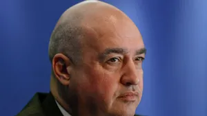 Un lider PNL controversat l-a ”băgat în audiență” pe milionarul Bogos la premierul Bolojan după ce i-a evaluat businessul: ”Tu-ți dai seama? 90 de milioane de euro, cifră de afaceri?”