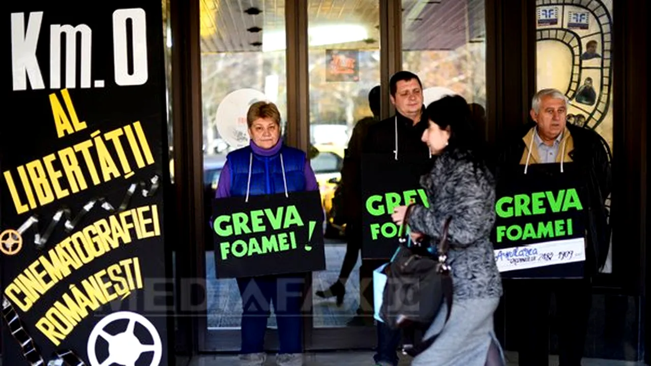 Câţiva membri ai Sindicatului România Film au intrat, luni, în greva foamei